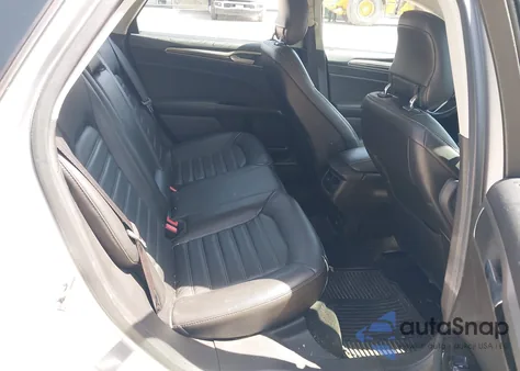 2013 Ford Fusion Hybrid Se from USA, damaged, VIN 3FA6P0LU7DR196888